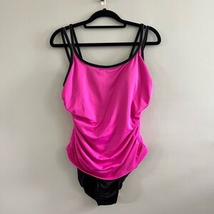 Miraclesuit One Piece Swim - Pink Black Ruched Size‎ 8